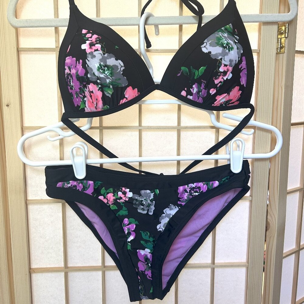 Arizona Jean Company banded black floral print hipster string bikini size M